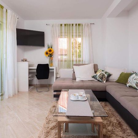 Apartment Lana St Супетар Экстерьер фото