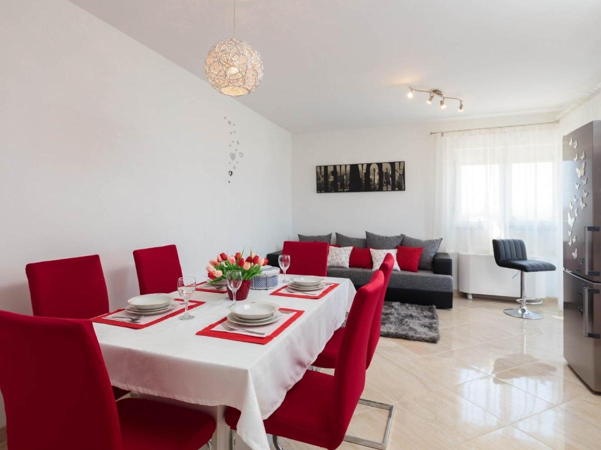 Apartment Lana St Супетар Экстерьер фото